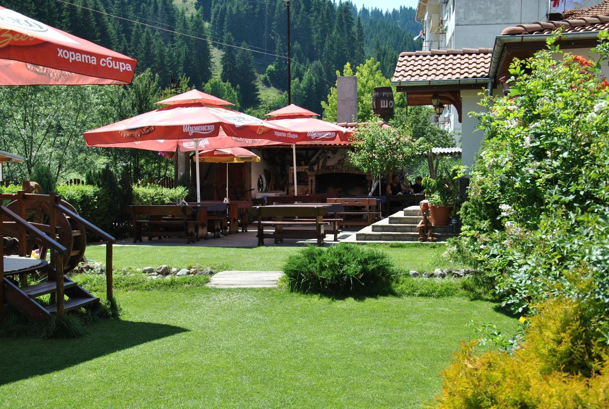 Family Hotel Shoky Chepelare Exterior photo