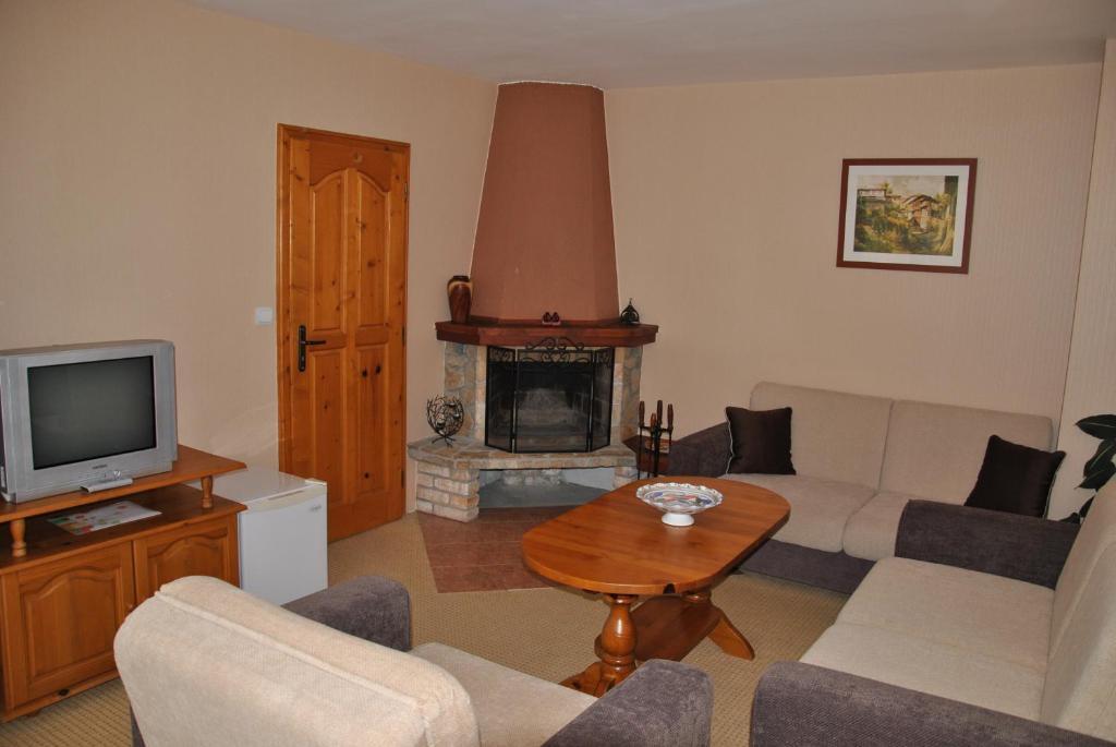 Family Hotel Shoky Chepelare Room photo