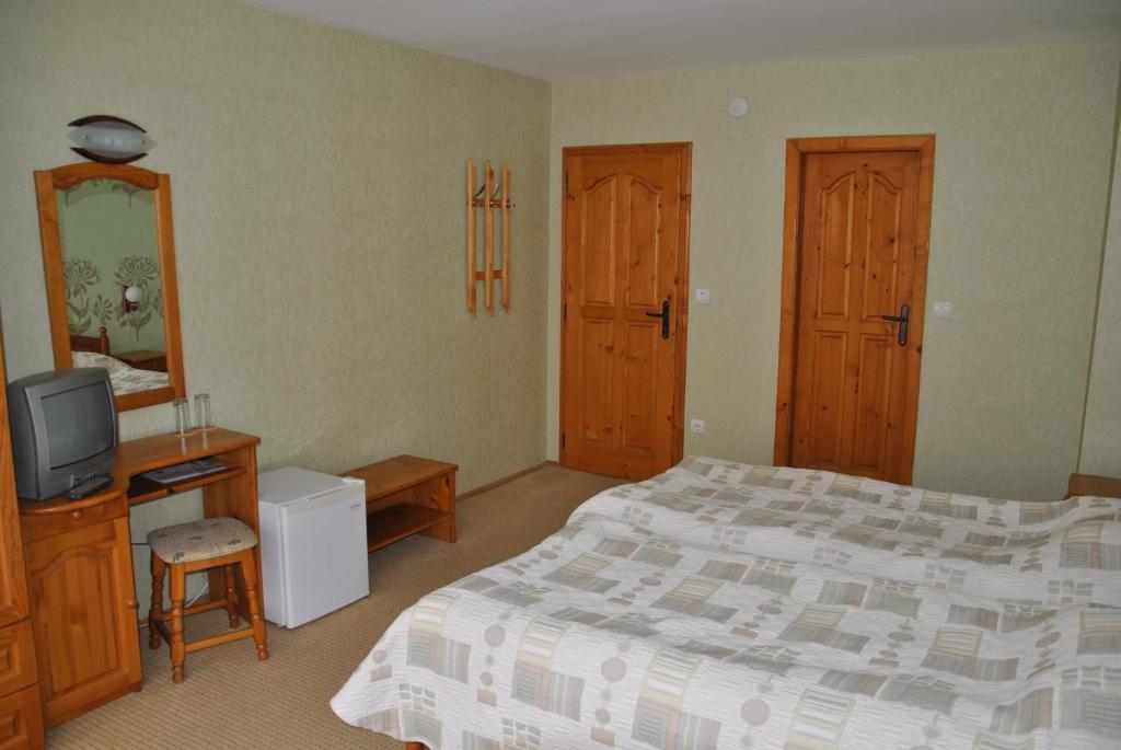 Family Hotel Shoky Chepelare Room photo